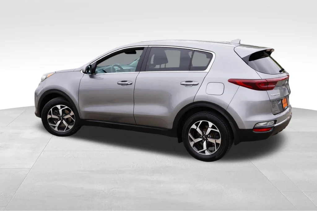 Certified Used 2022 Steel Gray Kia LX image 8