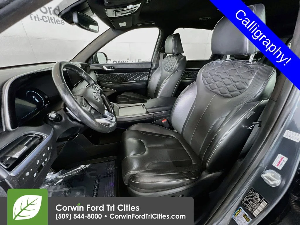 Used 2022 Silver Hyundai Calligraphy image 27