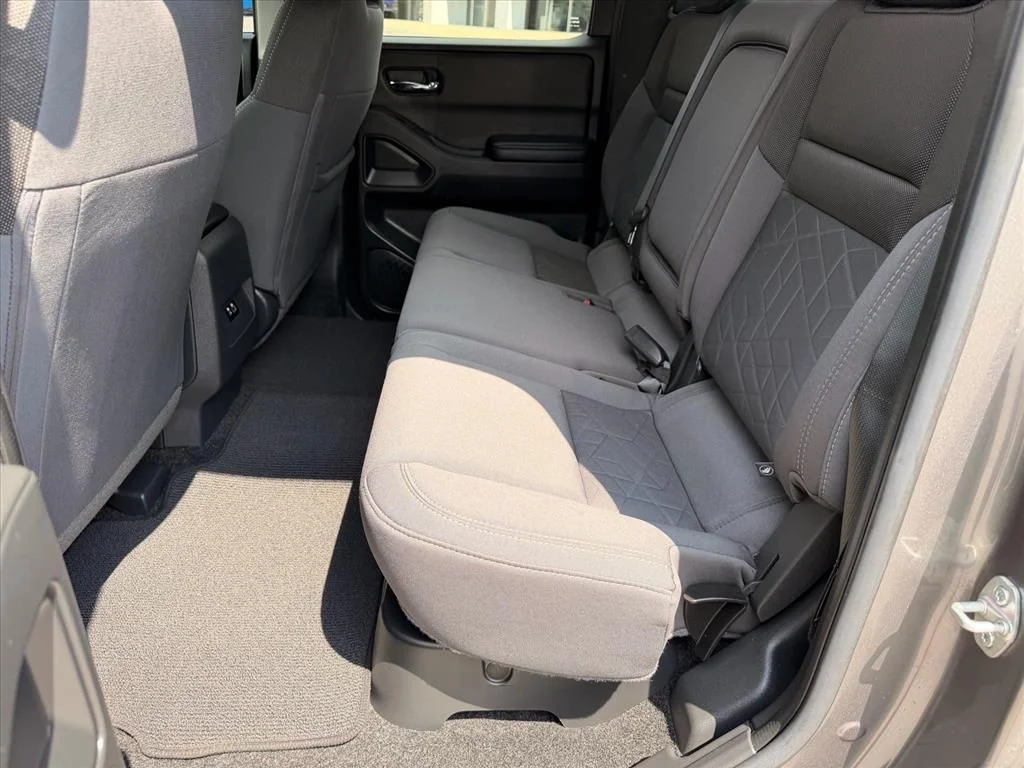 Used 2025 Gray Nissan SV image 10