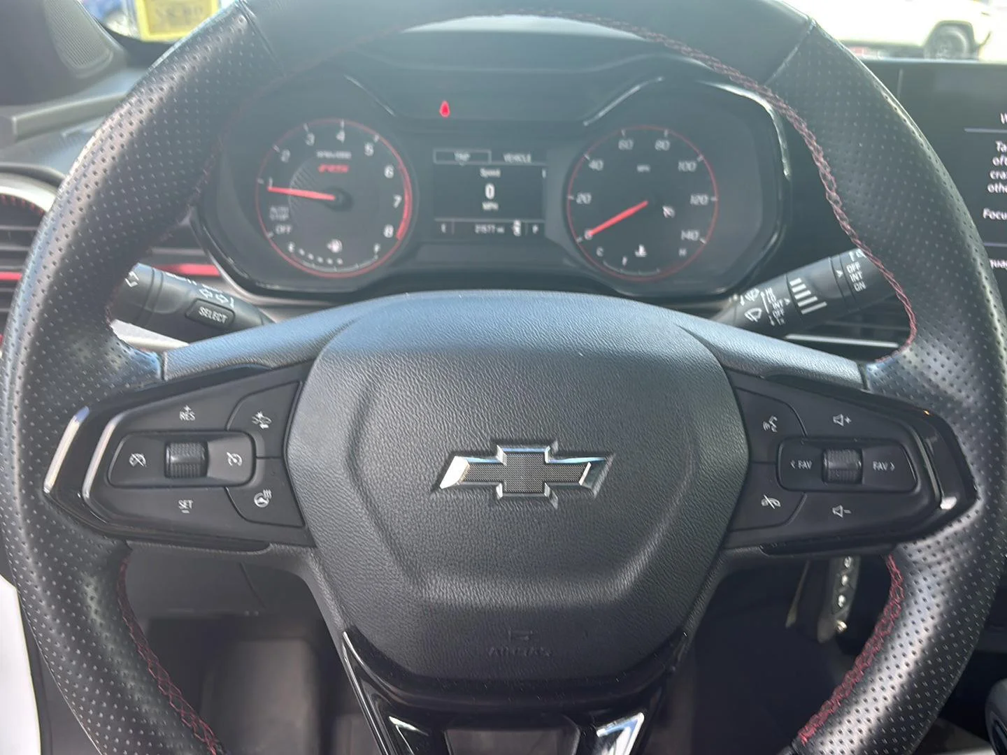 Used 2024 Summit White Chevrolet 1RS image 9