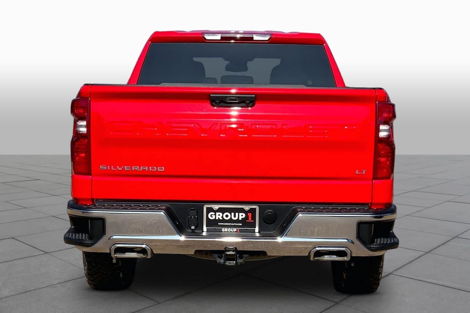 Used 2025 Red Hot Chevrolet LT image 5