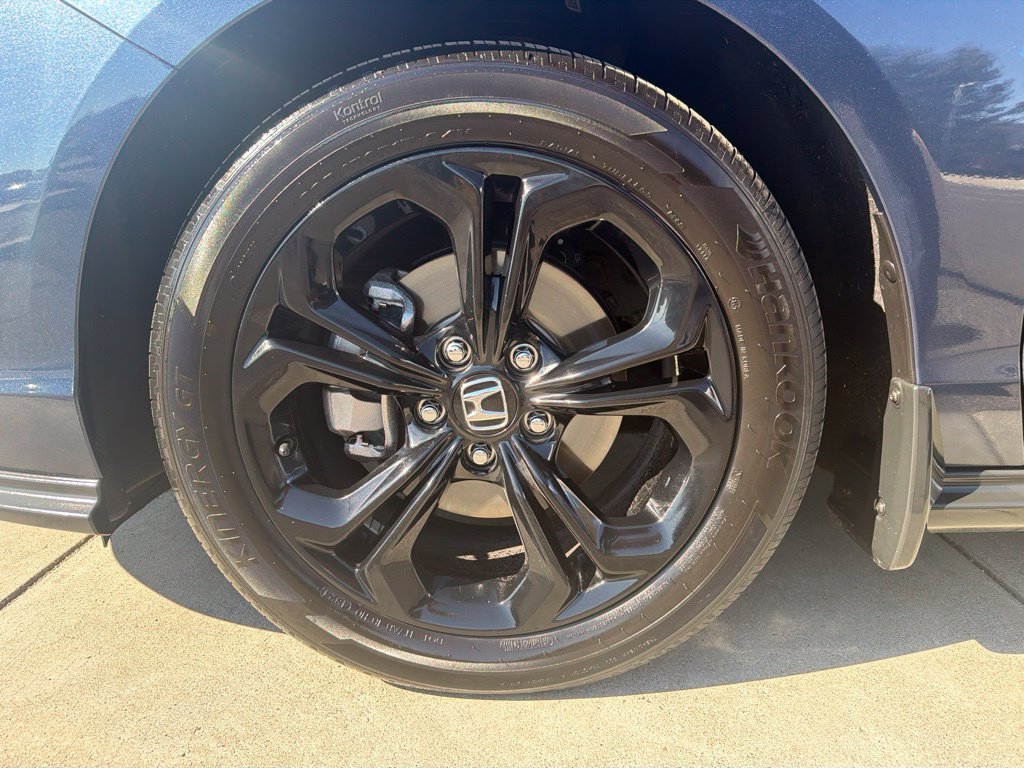Certified Used 2025  Honda SE image 10