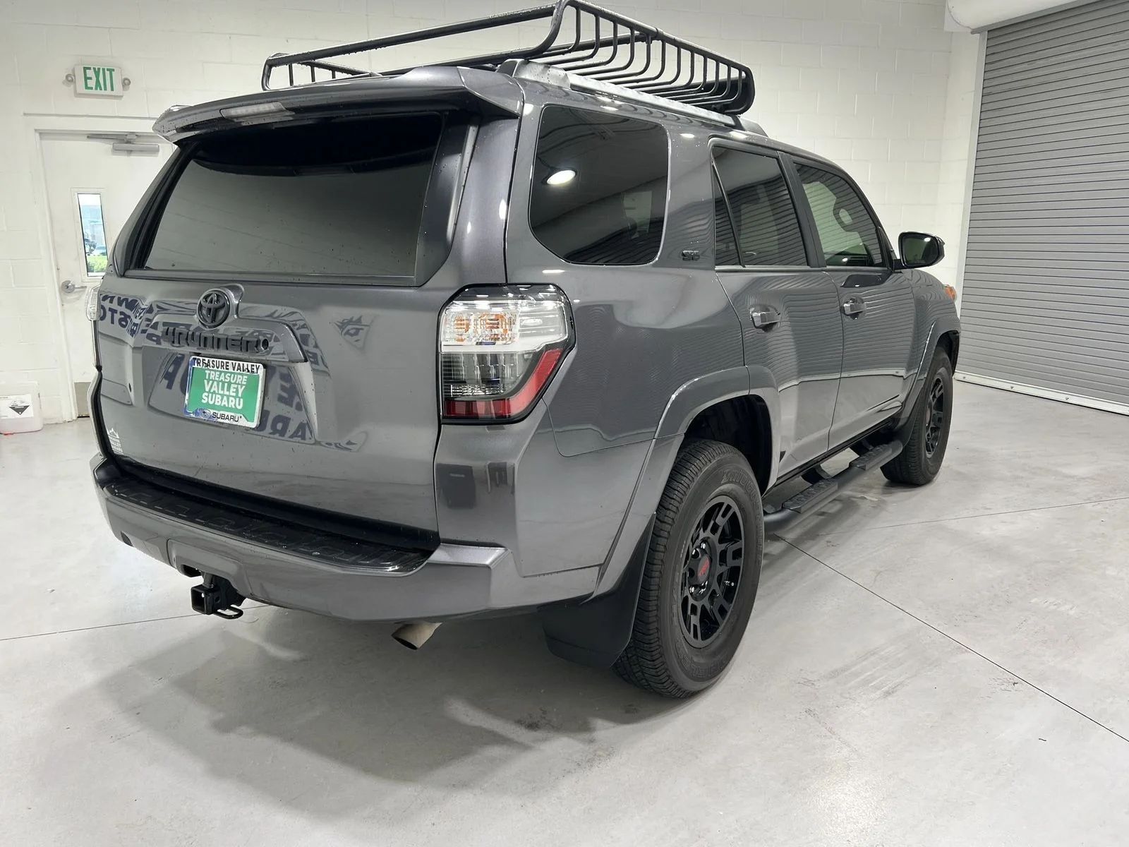 Used 2021 Gray Toyota SR5 image 8