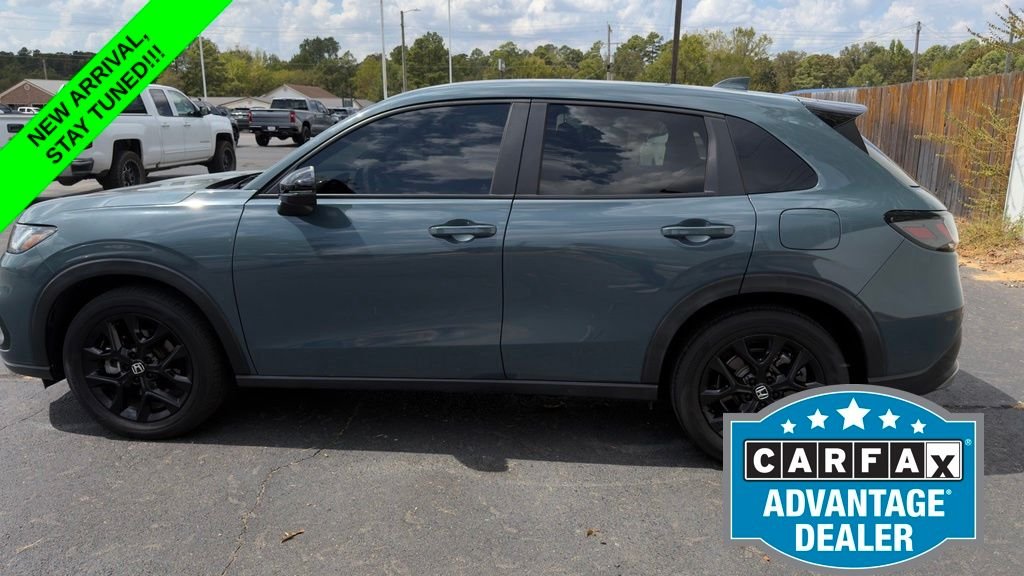 Used 2024 Green Honda Sport image 11