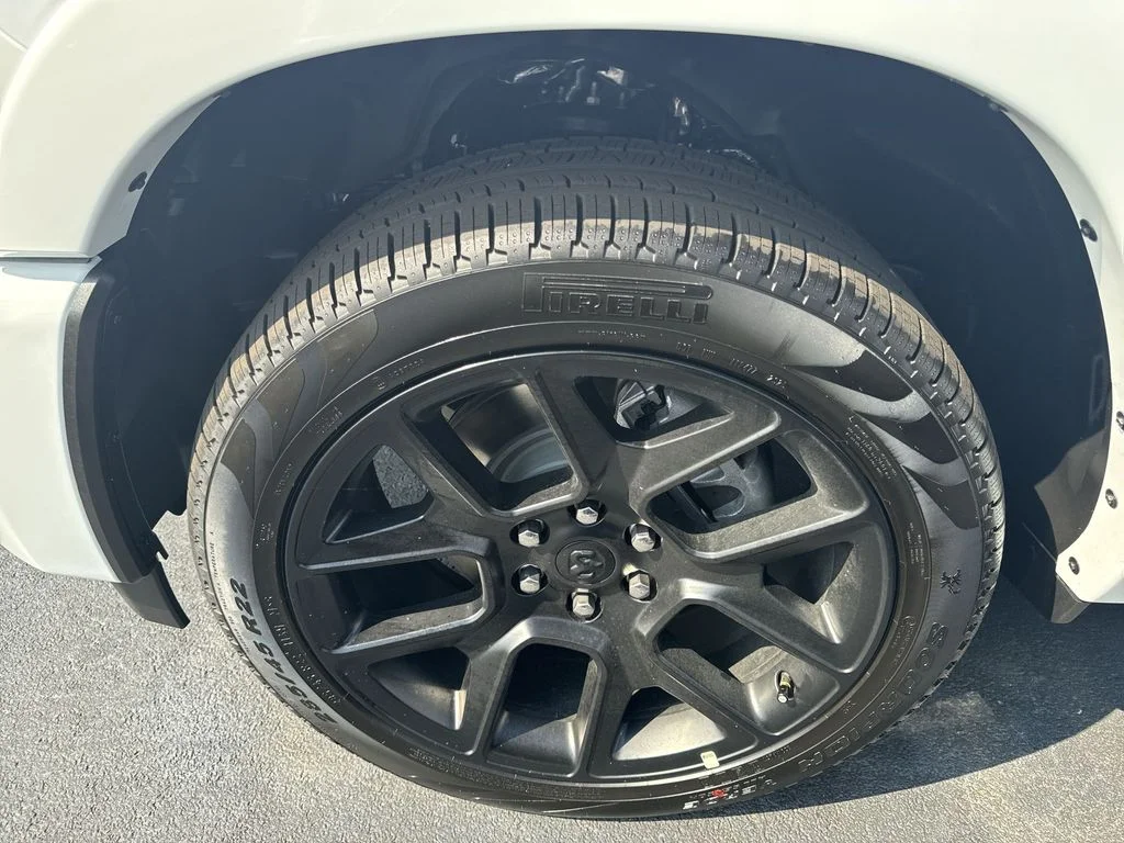 2026 RAM 1500 Laramie - Photo 16