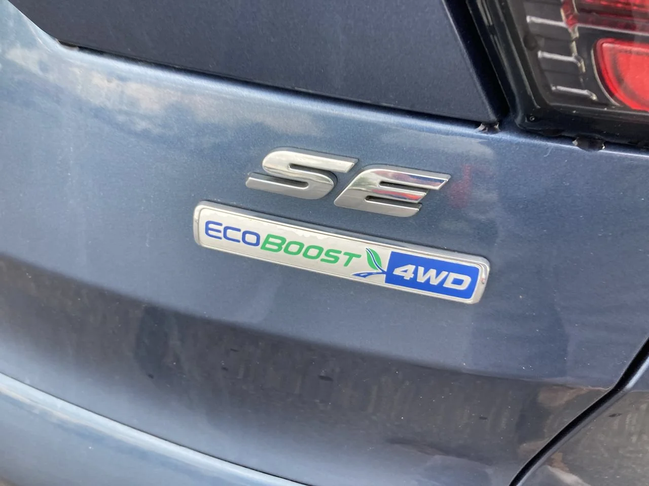 Used 2018  Ford SE image 10