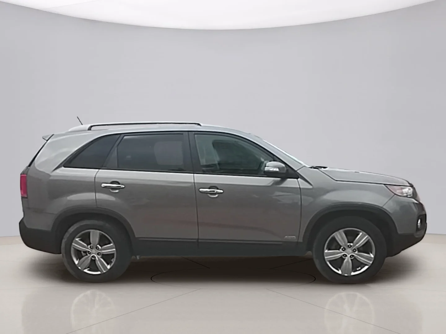 Used 2013 Gray Kia EX image 6