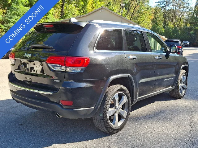 Used 2015 Black Jeep Limited image 7