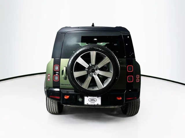 Used 2026  Land Rover X image 6