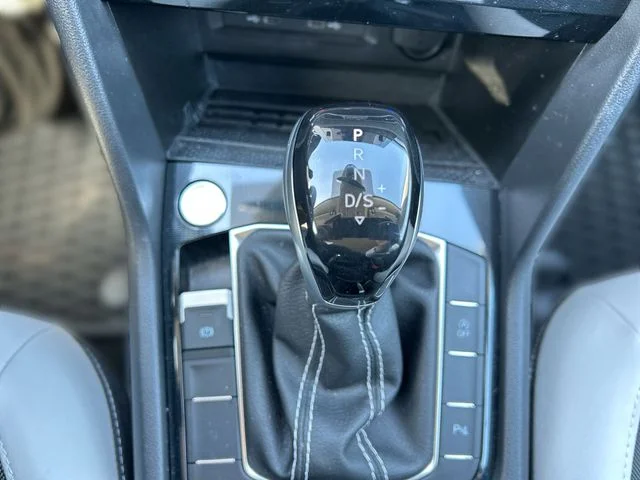 2025 Volkswagen Taos SE - Photo 20