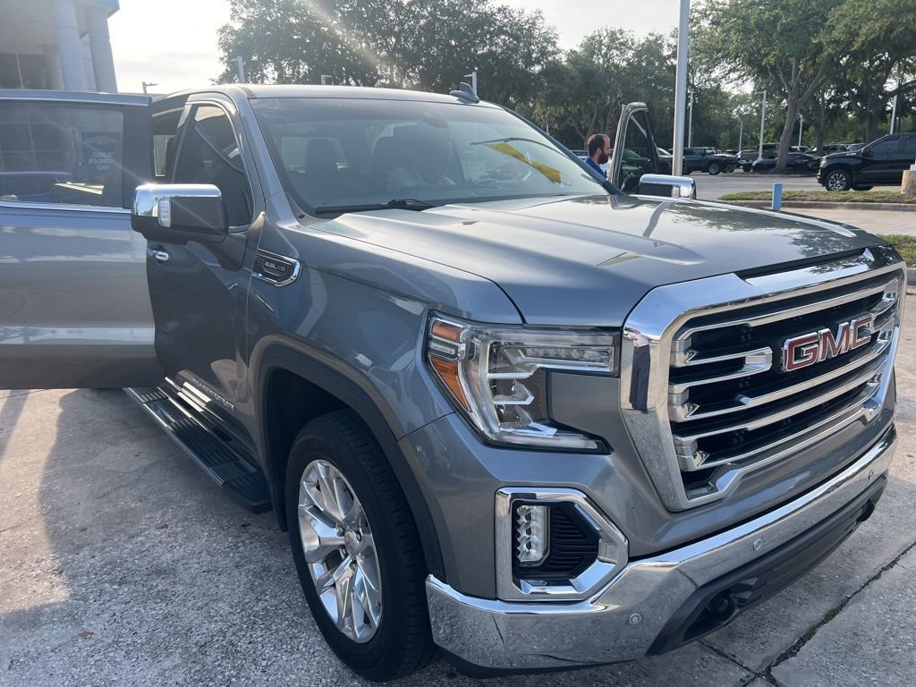 2020 GMC Sierra 2WD Crew Cab Short Box SLT's photo