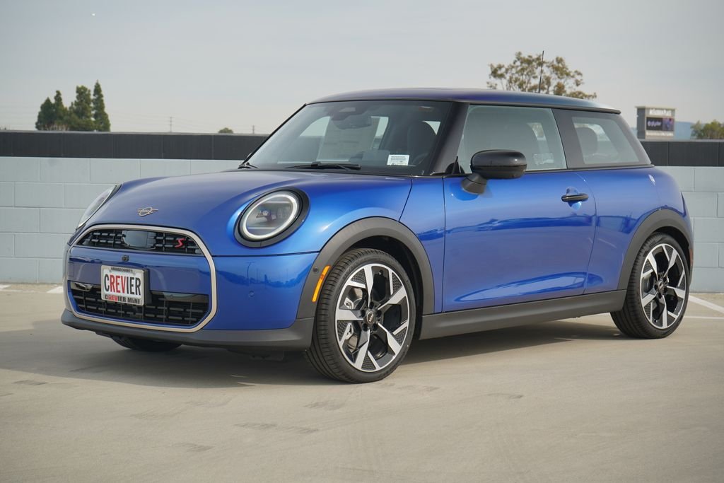 2026 MINI Hardtop Cooper S's photo
