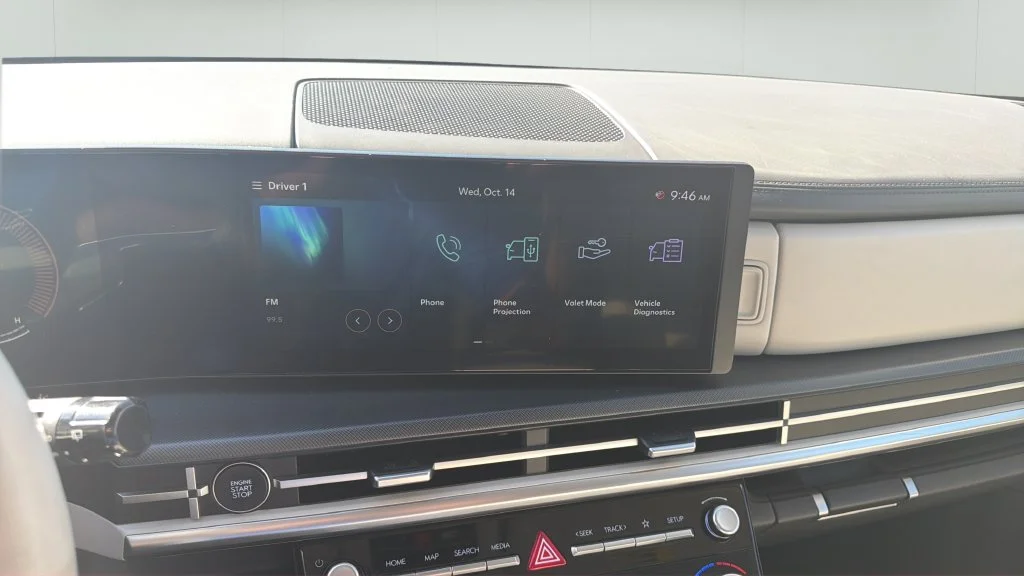 Used 2025 Gray Hyundai SEL image 18