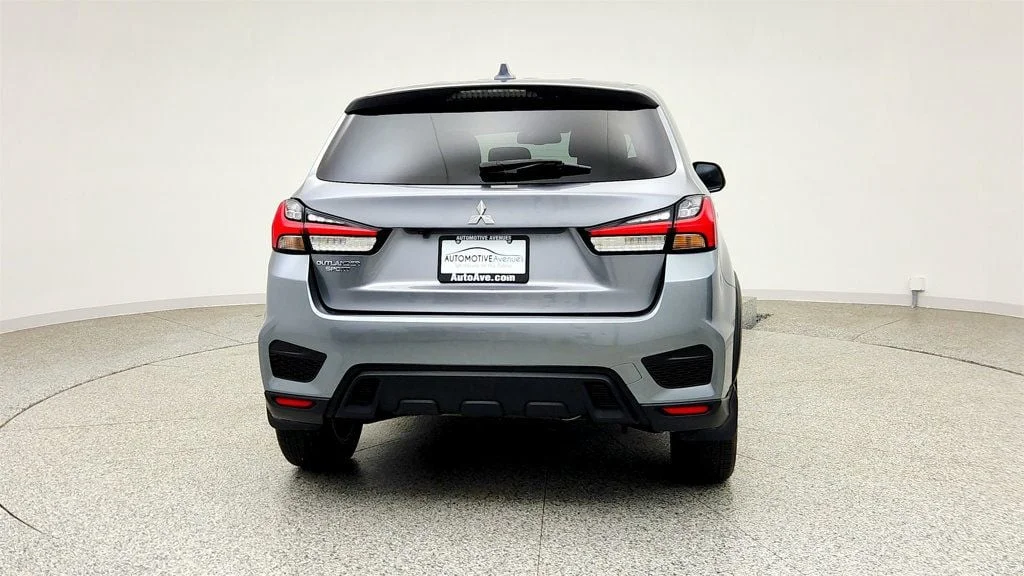 Used 2024 Mercury Gray Metallic Mitsubishi ES 2.0 AWC image 6