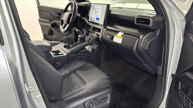 Certified Used 2025 CUTTING EDGE Toyota TRD Off Road Premium image 40