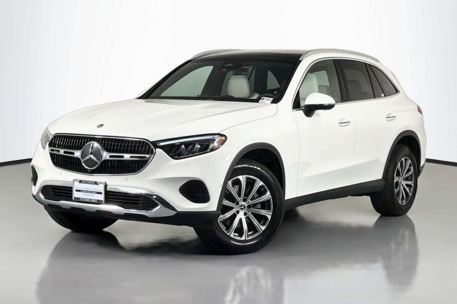 Certified Used 2026 Polar White Mercedes-Benz 300 image 1