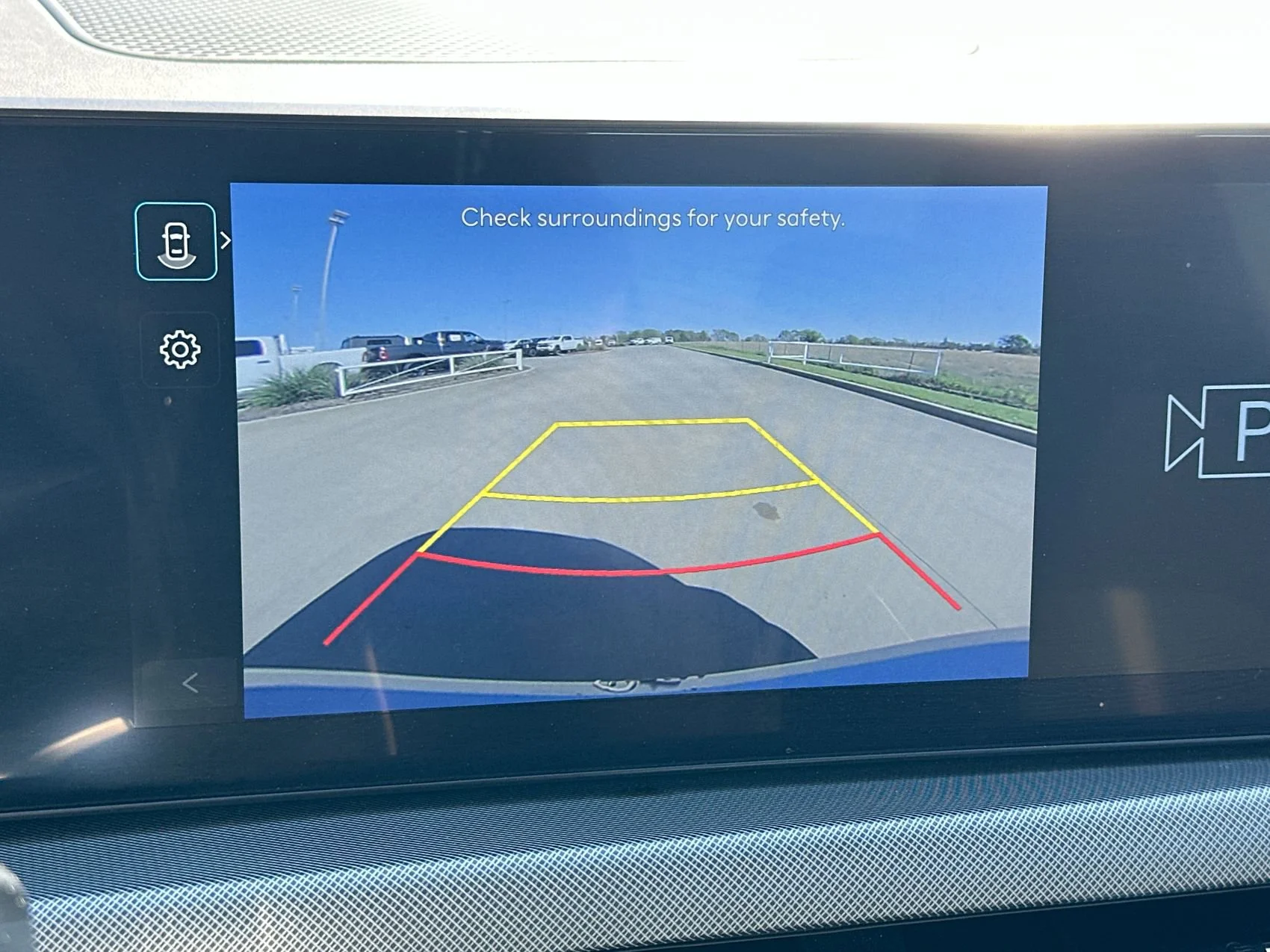 Used 2025 Aero Silver Hyundai SEL image 17
