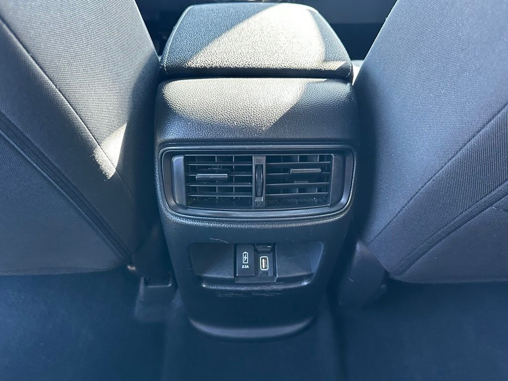 Used 2022 Platinum White Pearl Honda EX image 19