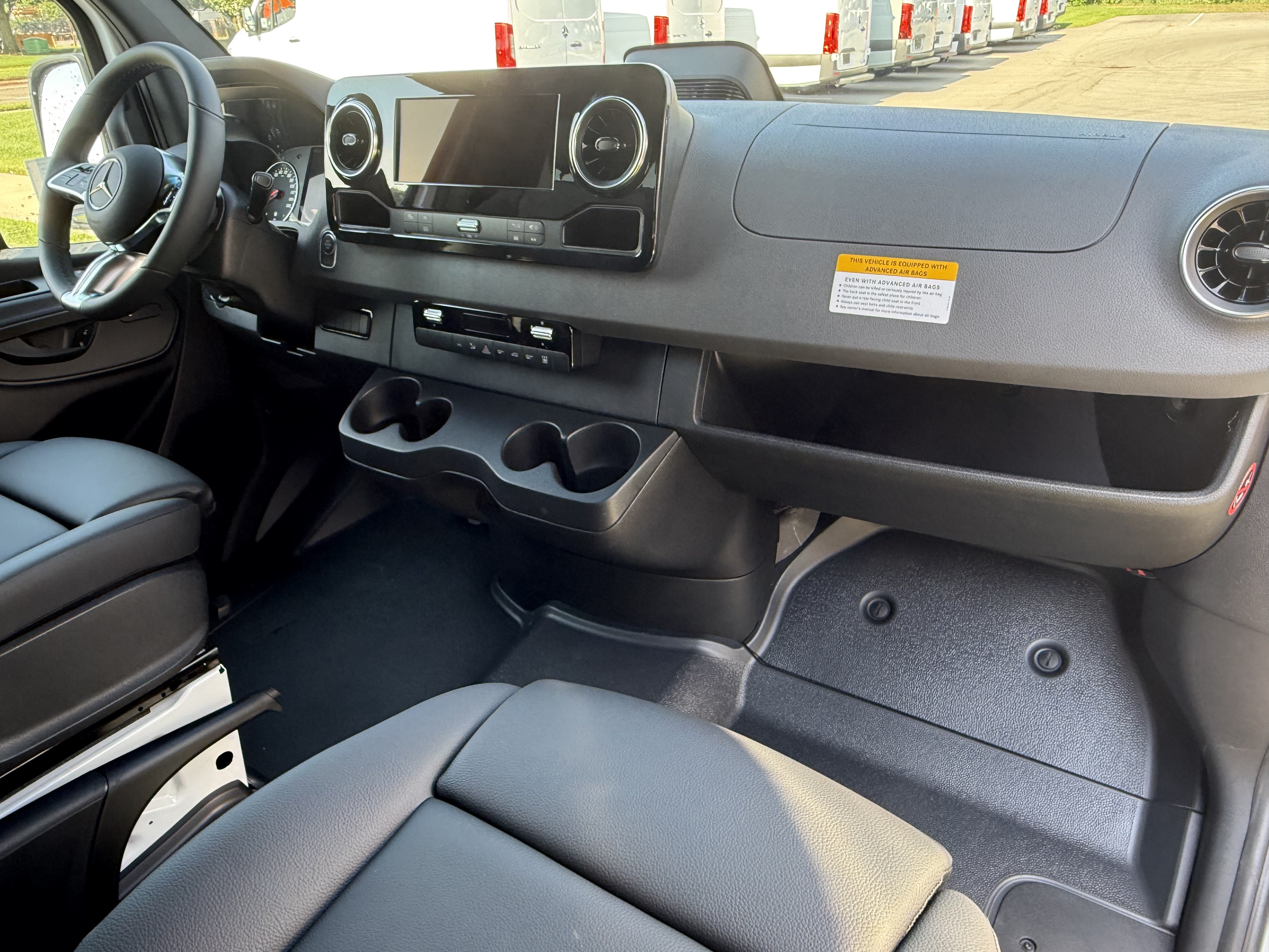 2026 Mercedes-Benz Sprinter Crew Van Base - Photo 6