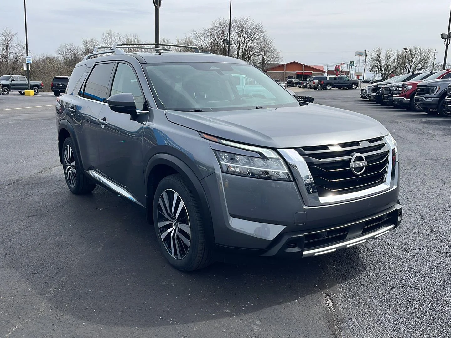 Used 2024 Gun Metallic Nissan Platinum image 7