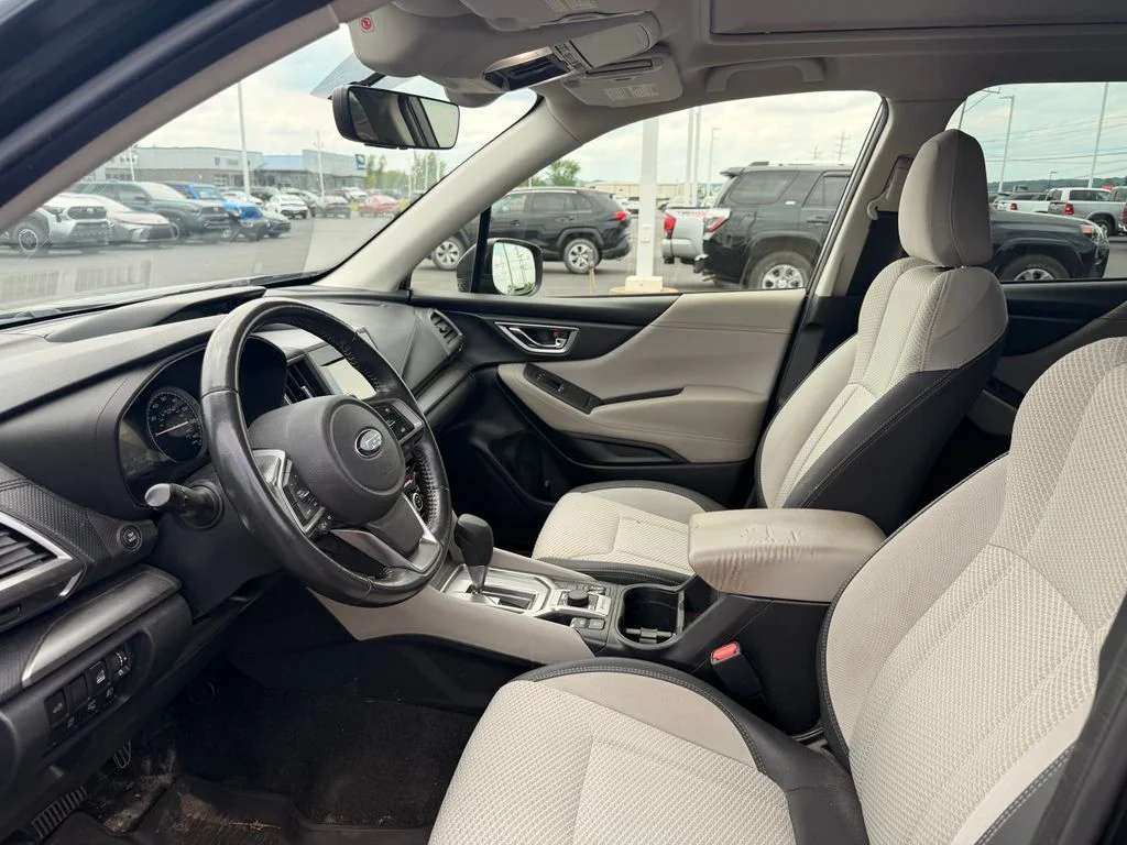 Used 2020 Black Subaru Premium image 2