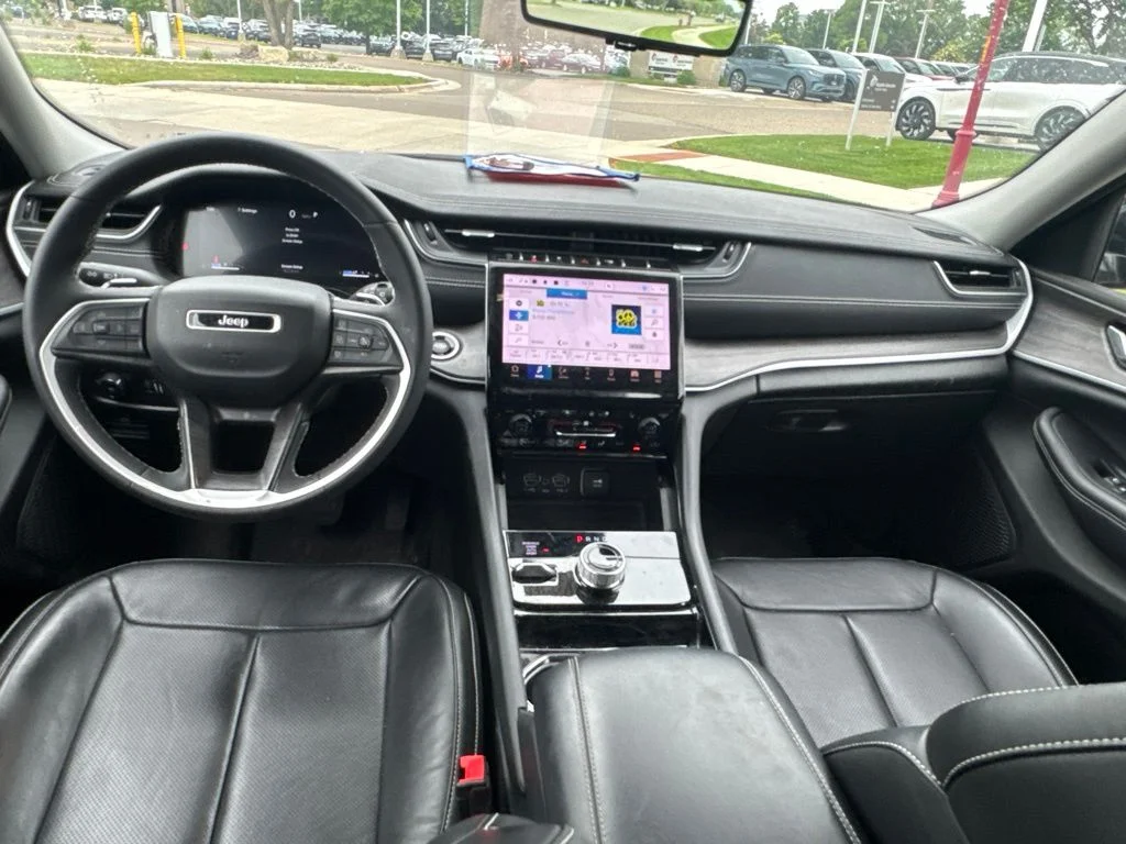Used 2023 Red Jeep Limited image 12