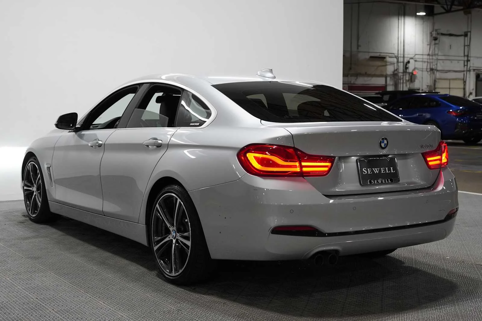 Used 2019 Glacier Silver Metallic BMW 430i image 6