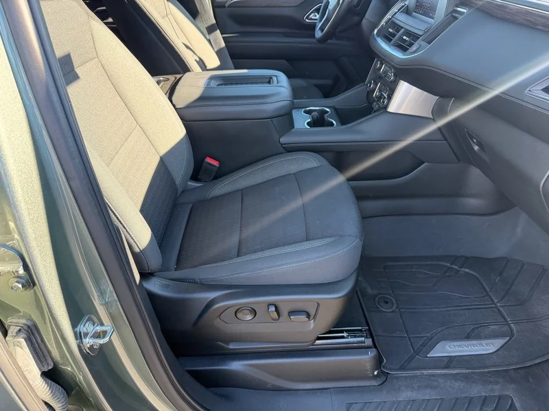 Used 2023 SILVER SAGE METALLIC Chevrolet LS image 21