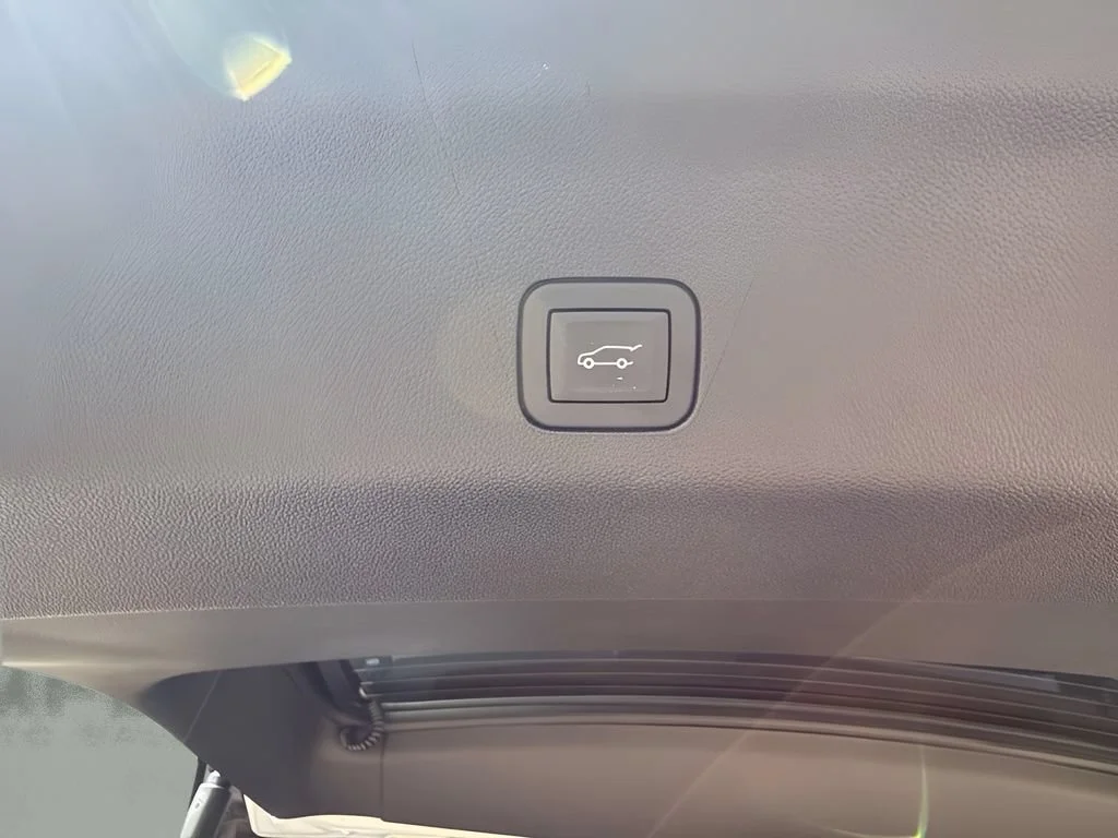 New 2026 Glacier White Tricoat GMC Denali image 35