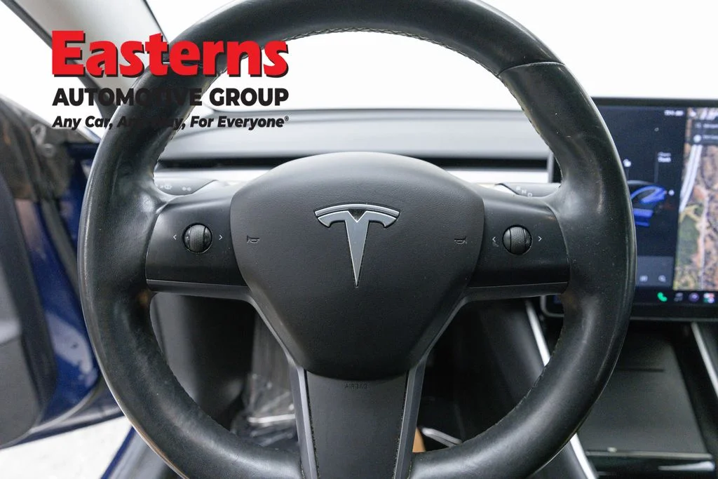 Used 2018 Blue Tesla Long Range image 10