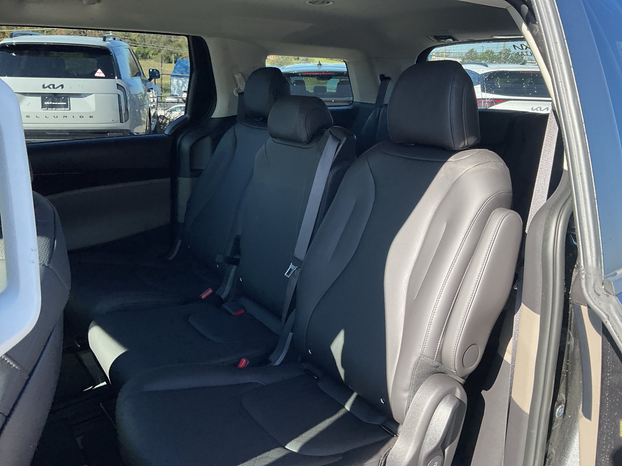 Used 2026 Panthera Metal Kia LXS image 16