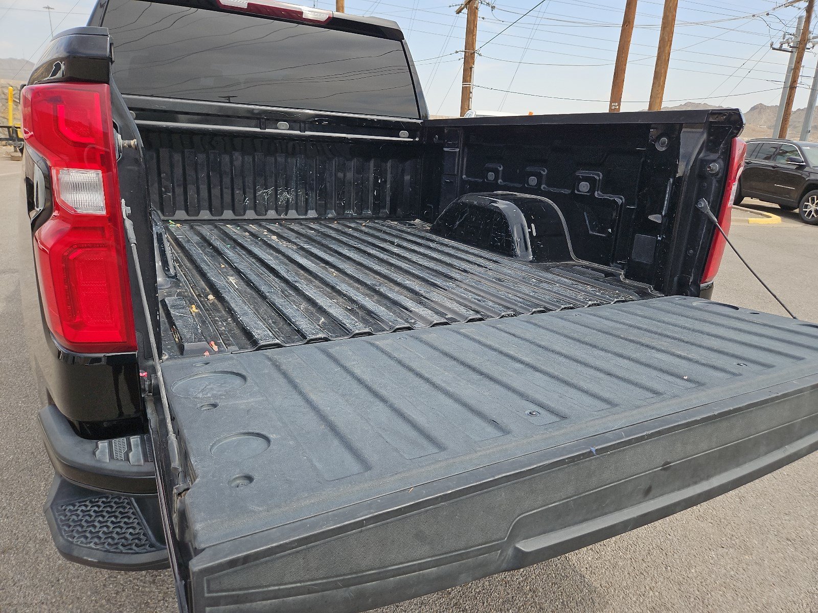Used 2022 Black Chevrolet LT Trail Boss image 11