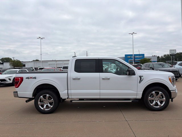 Used 2022 White Ford XL image 2