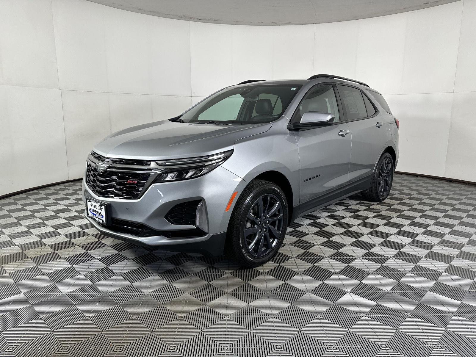 Used 2023 Sterling Gray Metallic Chevrolet RS image 4