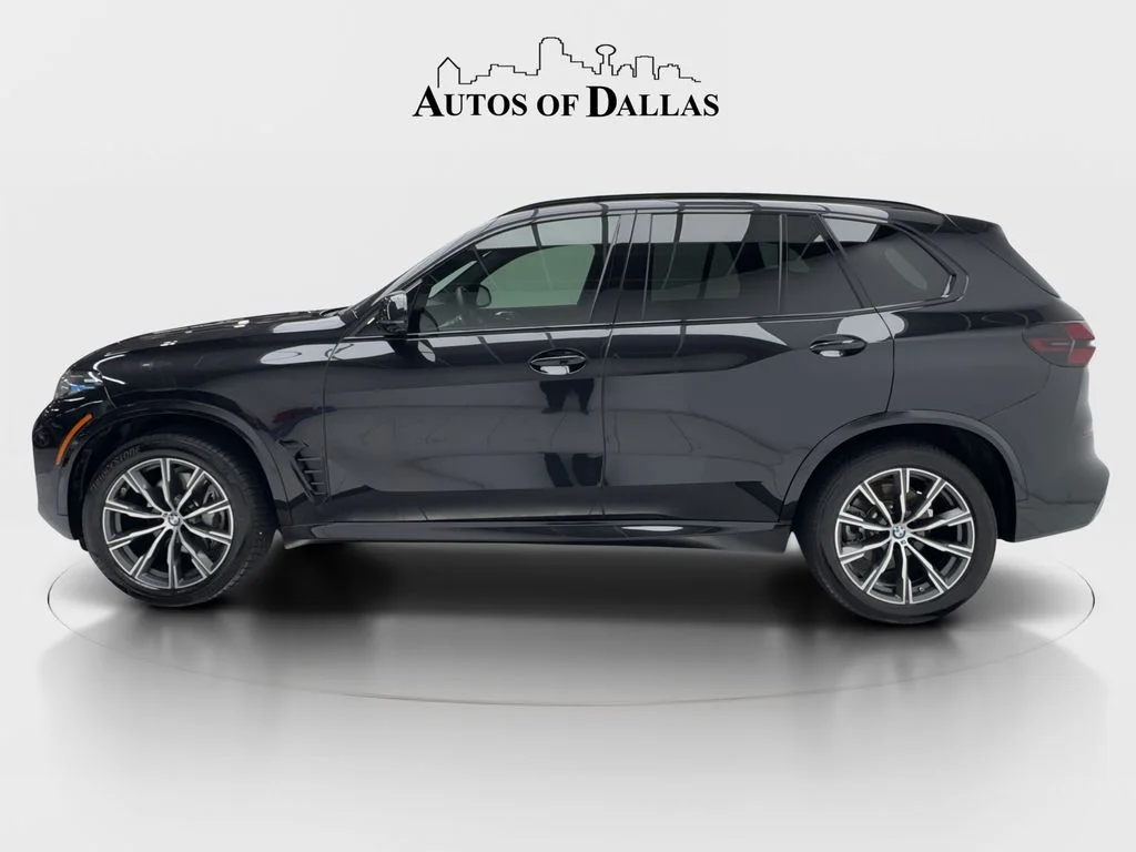 Used 2025 Black BMW sDrive40i image 5
