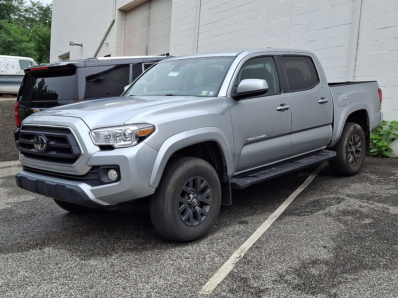 Used 2022 Celestial Silver Metallic Toyota SR5 image 2