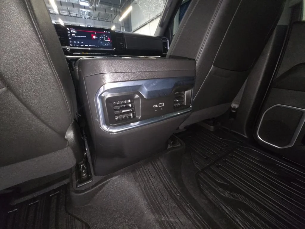 Certified Used 2022 ONYX BLACK GMC Elevation image 28