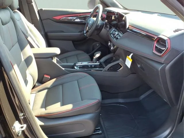 New 2026 Mosaic Black Metallic Chevrolet RS image 20