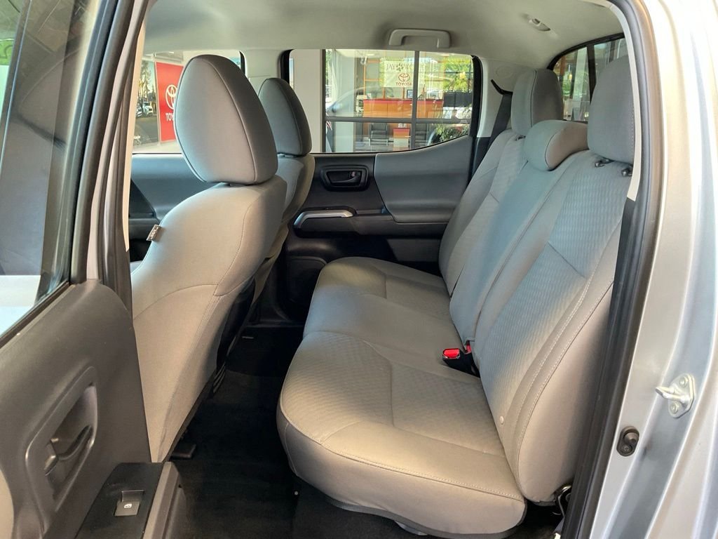 Used 2023 Silver Toyota SR5 image 22