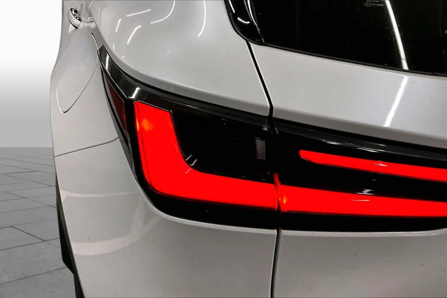 Certified Used 2024 Eminent White Pearl Lexus  image 28