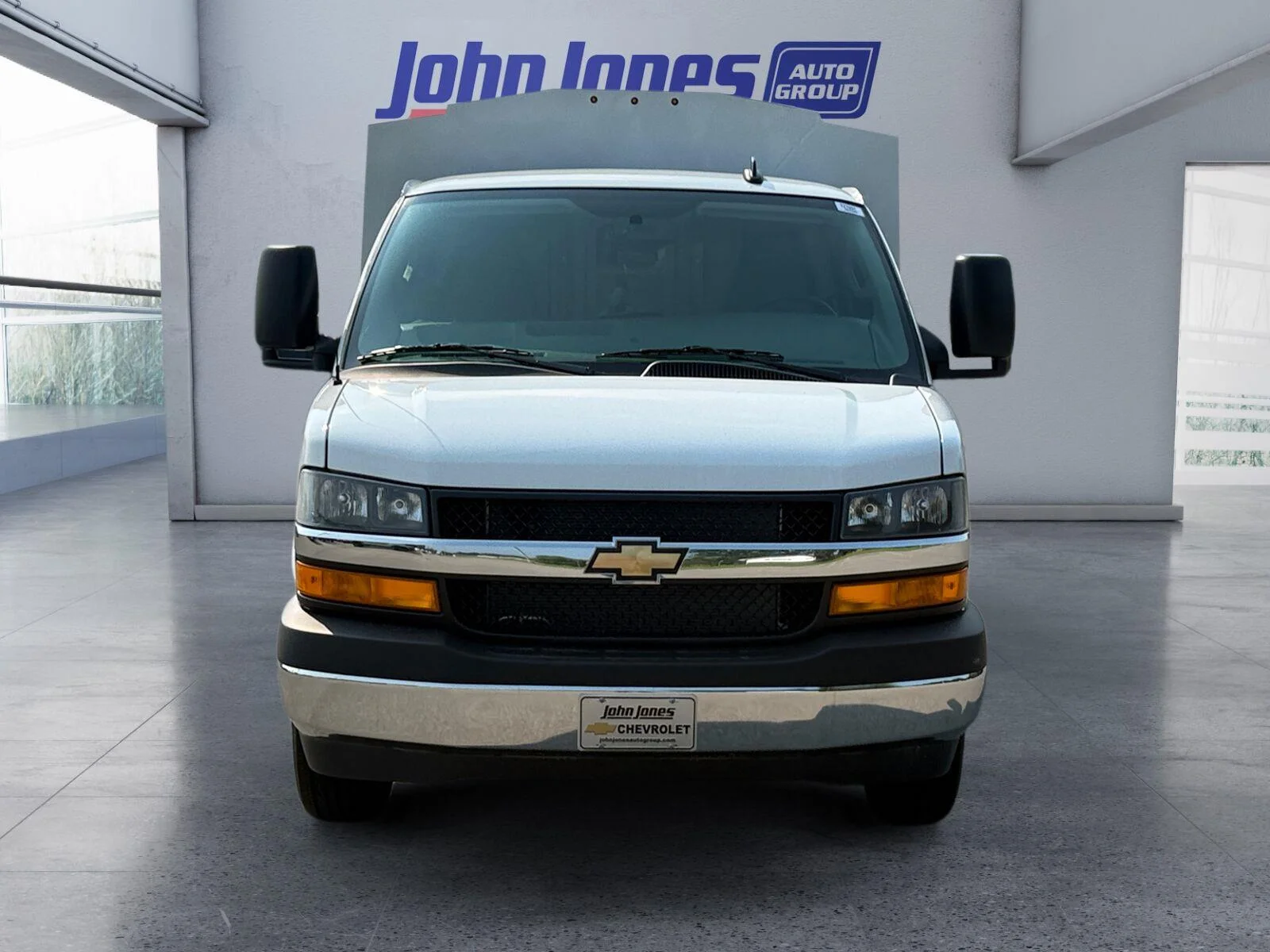 New 2026 Summit White Chevrolet 1WT image 19