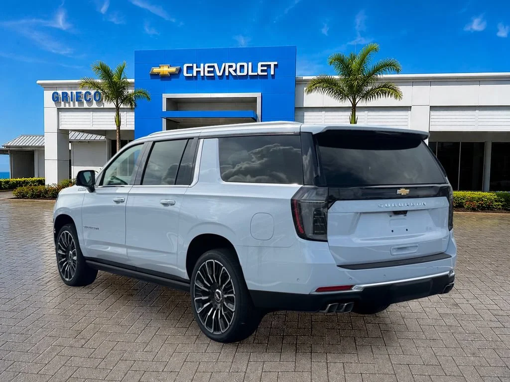 New 2026 Polar White Tricoat Chevrolet High Country image 5