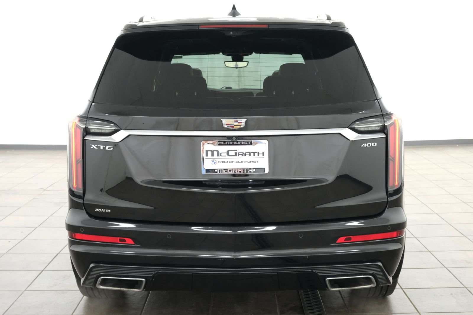 Used 2020 Stellar Black Metallic Cadillac Sport image 4