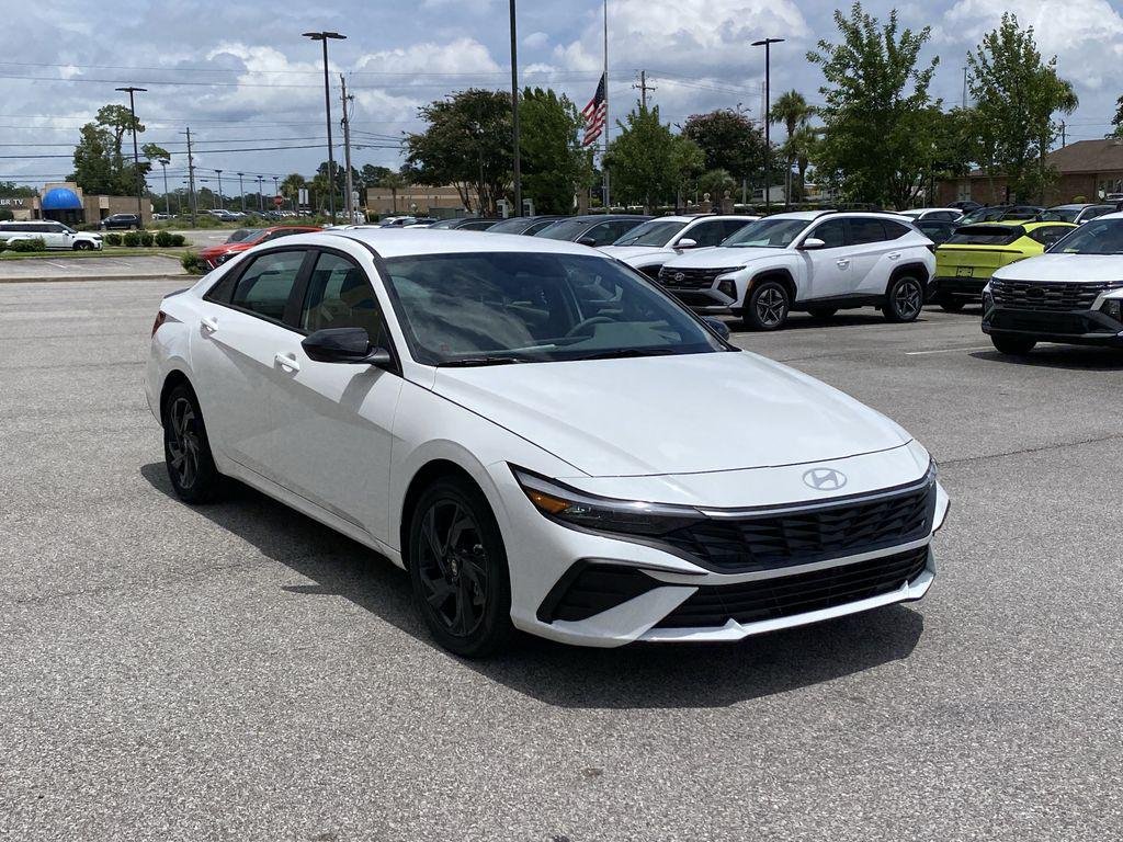 New 2026 Serenity White Pearl Hyundai SEL Sport image 2