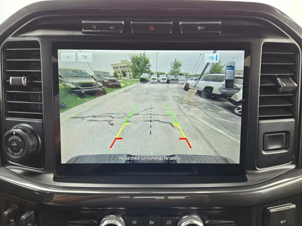 Used 2021 Gray Ford XLT image 22