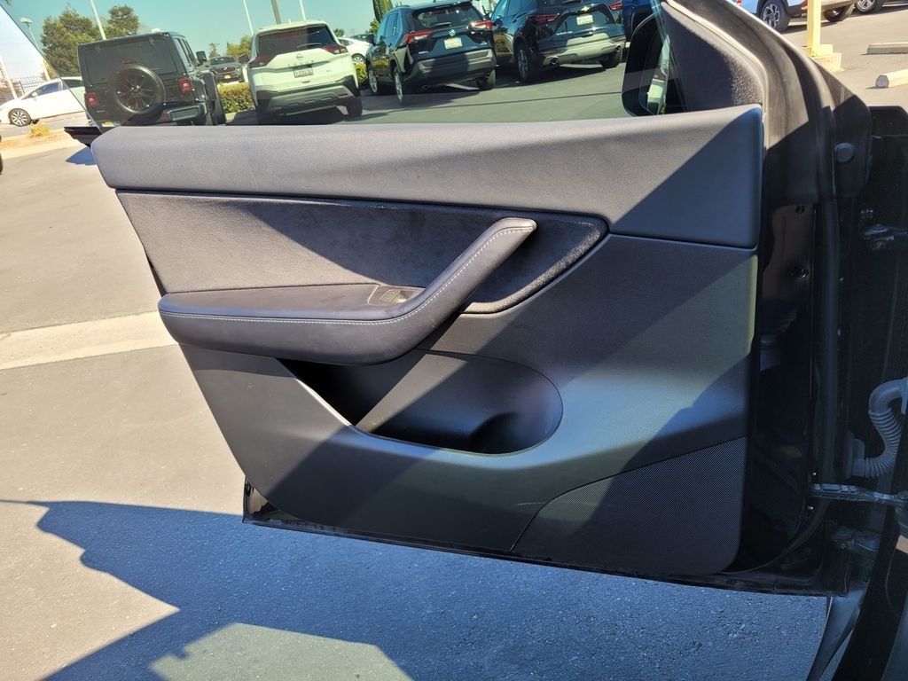 Used 2022 Black Tesla Performance image 27