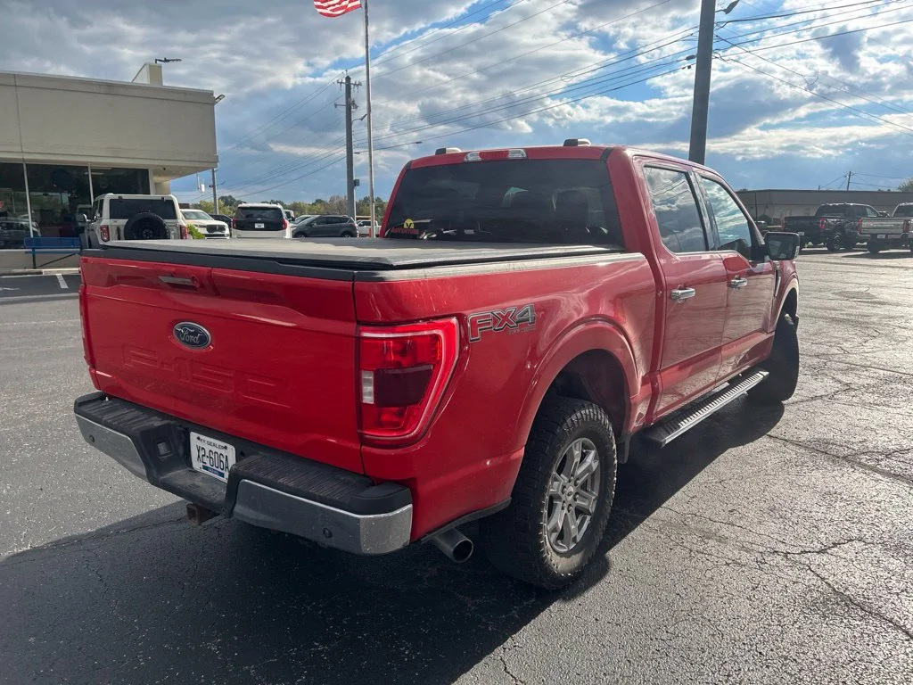 Used 2021 Race Red Ford XLT image 7