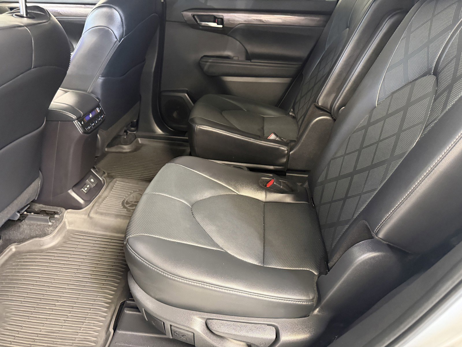 Certified Used 2024 Celestial Silver Metallic Toyota Platinum image 23