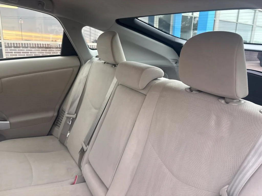 Used 2014 Beige Toyota Three image 32
