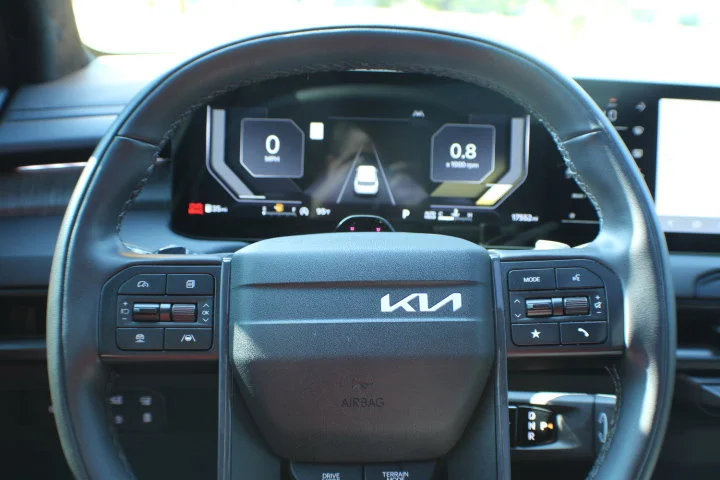 Used 2027 Gray Kia X-Line SX-Prestige image 9